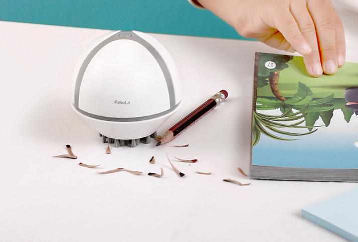 DeskPro Vacuum Cleaner