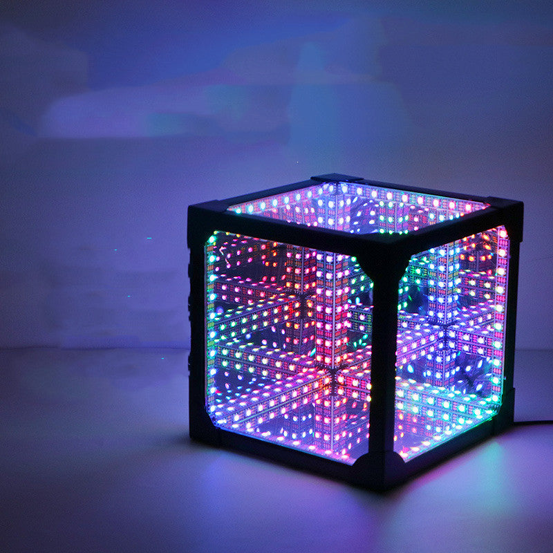 Thousand Mirrors 3D Lamp Magic Cube