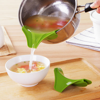 FlexiFunnel - Silicone Pot and Pan Funnel